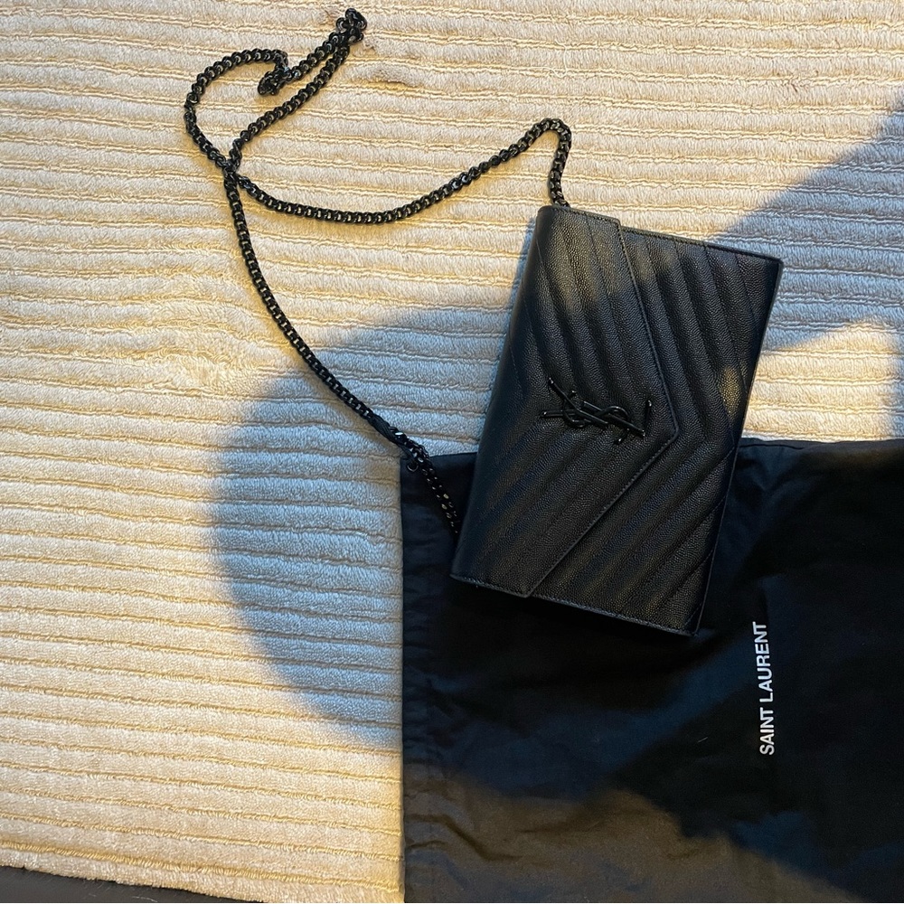 YSL black on black envelope handbag - Picture 10 of 13